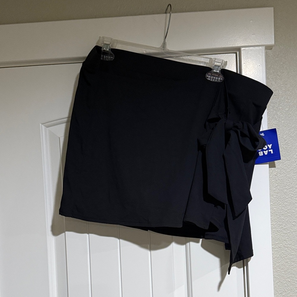 Elegant Black Athletic Skort